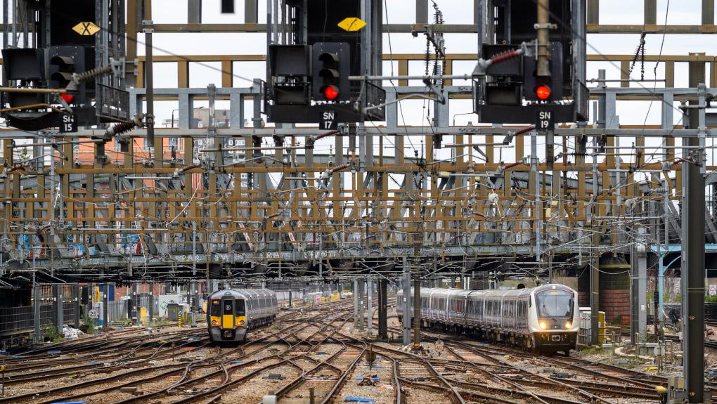 Track views from Paddington station