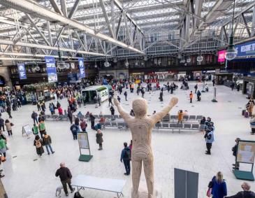 Glasgow Central railway station concourse