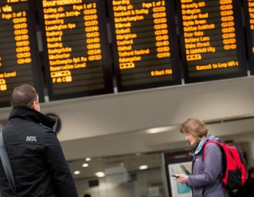 train board at birmingham new street